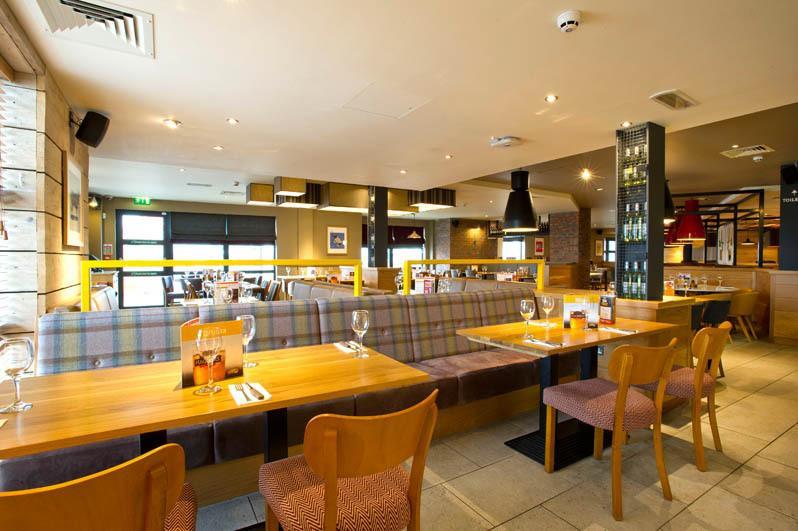 Premier Inn Stirling City Centre Kültér fotó